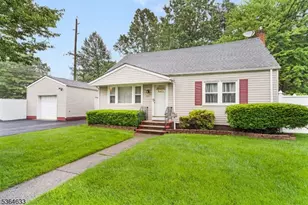 819 Rodgers Ct, Rahway, NJ 07065 - Photo 1