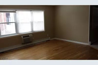 195 N Beverwyck Rd #18, Parsippany, NJ 07034 - Photo 1