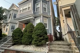 625 Court St, Elizabeth, NJ 07206 - Photo 1