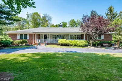 75 Stratford Dr, Woodbridge Township, NJ 07067 - Photo 1