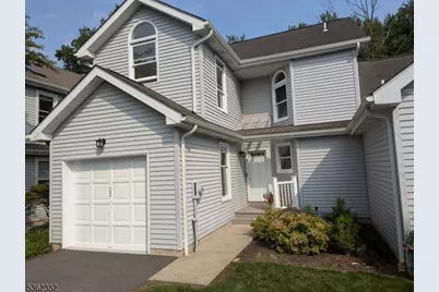 22 Arthurs Court, Berkeley Heights Township, NJ 07922 - Photo 1