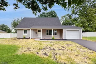 17 Tamarack Rd, Franklin Township, NJ 08873 - Photo 1