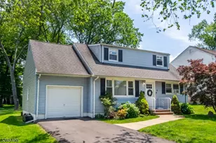 15 Equator Ave, South Bound Brook Boro, NJ 08880 - Photo 1