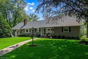 63 Kathleen Ct, Wayne, NJ 07470 - Photo 1