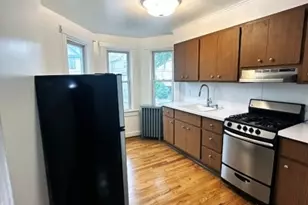 53 Hille Pl, Ridgefield, NJ 07660 - Photo 9