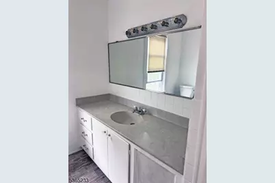 53 Hille Pl #2, Ridgefield, NJ 07660 - Photo 7