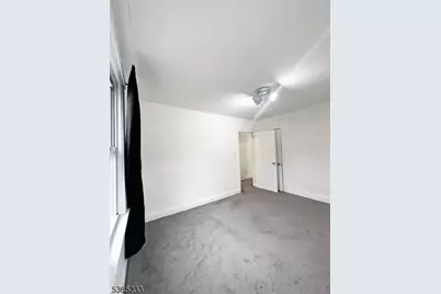 53 Hille Pl #2, Ridgefield, NJ 07660 - Photo 3