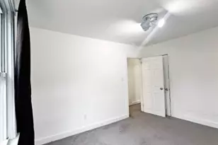 53 Hille Pl, Ridgefield, NJ 07660 - Photo 3