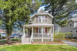 699 Riverview Dr, Totowa, NJ 07512 - Photo 1