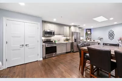 19 Franklin St, Bloomfield, NJ 07003 - Photo 11