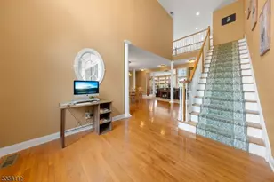 2 Sutton Ct, Hardyston Township, NJ 07419 - Photo 5