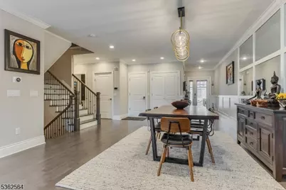 302 Tiffany Way #302, Watchung, NJ 07069 - Photo 3