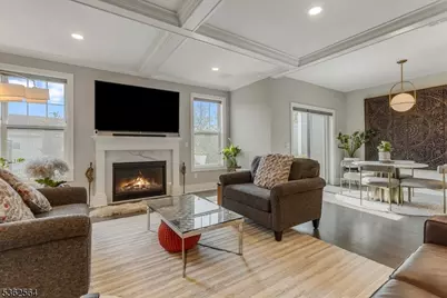 302 Tiffany Way #302, Watchung, NJ 07069 - Photo 5