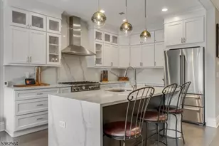 302 Tiffany Wy, Watchung, NJ 07069 - Photo 9