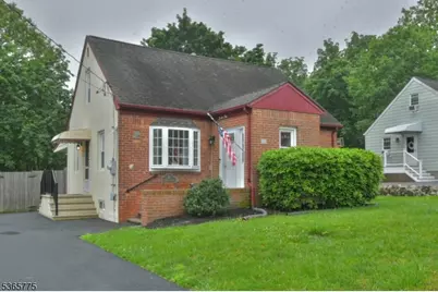 62 Overlook Ave, North Haledon, NJ 07508 - Photo 1