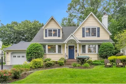 52 Kenmore Pl, Glen Rock, NJ 07452 - Photo 1