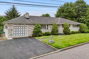 35 Hillside Ave, Netcong, NJ 07857 - Photo 1