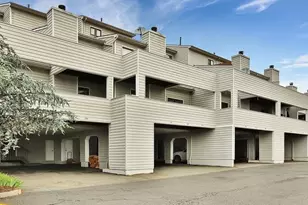 801 Spinnaker Ct, Secaucus, NJ 07094 - Photo 1