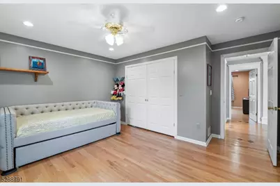 301 Berkley Ave, Montgomery Township, NJ 08502 - Photo 39