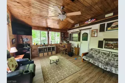 30 Hemlock Vlg, Vernon Twp., NJ 07461 - Photo 5