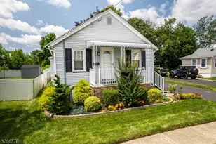 19 N 6th Ave, Manville, NJ 08835 - Photo 1