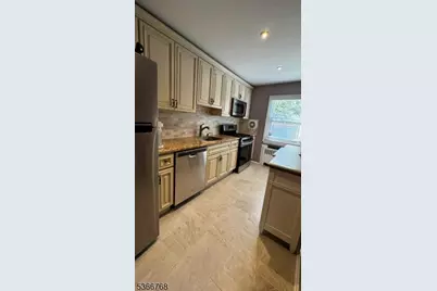 53 Sandra Circle #4, Westfield, NJ 07090 - Photo 1