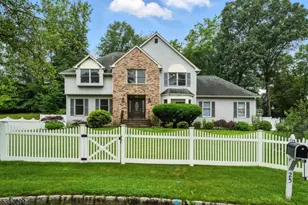 25 Braemar Ct, Parsippany, NJ 07054 - Photo 1