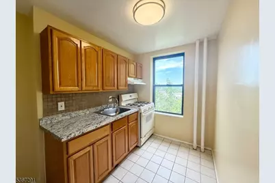 2271 John F Kennedy Blvd #304, Jersey City, NJ 07304 - Photo 11