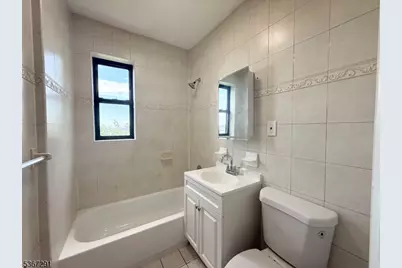 2271 John F Kennedy Blvd #304, Jersey City, NJ 07304 - Photo 9