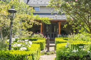 936 Dove Island Rd, Stillwater, NJ 07860 - Photo 3