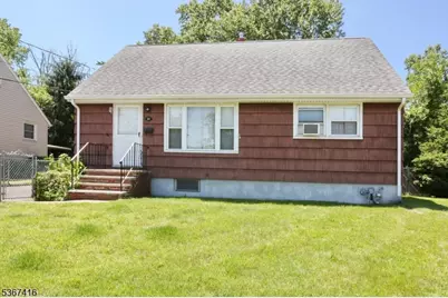 51 Dianne Ct, Clifton, NJ 07012 - Photo 1