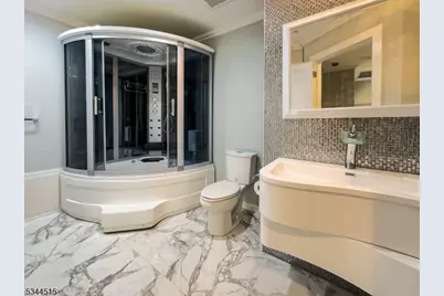 34 Lincoln St, Roseland, NJ 07068 - Photo 27