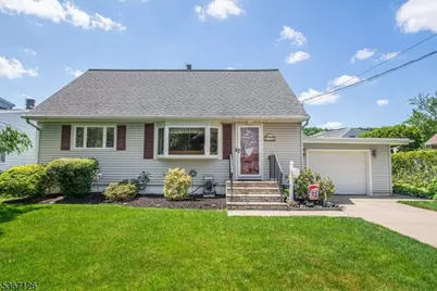 20 Goss Pl, Clifton, NJ 07013 - Photo 1