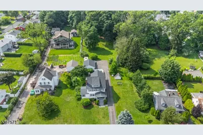 178 Grove, Verona, NJ 07044 - Photo 1