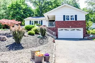 4 Parkway E, Caldwell, NJ 07006 - Photo 1