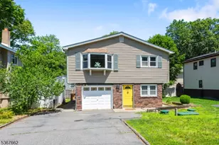 30 Acorn St, Byram Township, NJ 07874 - Photo 1