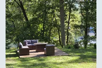 8 Hillcrest Trl, Byram Township, NJ 07821 - Photo 1