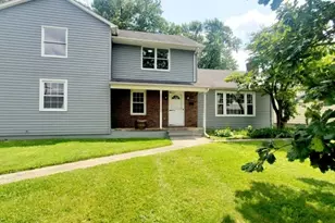 308 Codrington Pl, Bound Brook, NJ 08805 - Photo 1