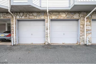 1702 Amanda Ct #1702, Piscataway Township, NJ 08854 - Photo 3