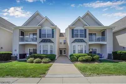 378 Cambridge Dr, Butler, NJ 07405 - Photo 1