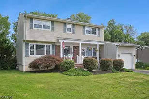 20 Sherman Pl, Mount Olive, NJ 07836 - Photo 1
