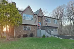 29 Billings Rd, Hopatcong, NJ 07843 - Photo 1