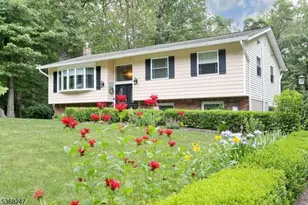 110 Fieldstone Dr, Ringwood, NJ 07456 - Photo 1