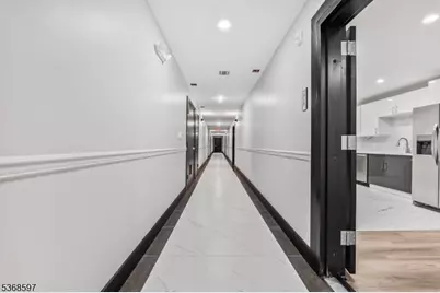 180 Carroll St, Paterson, NJ 07501 - Photo 9