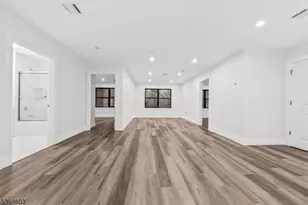 180 Carroll St, Paterson, NJ 07501 - Photo 15