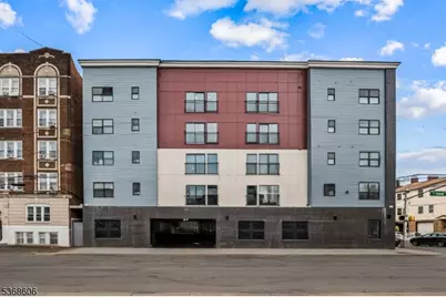 180 Carroll St, Paterson, NJ 07501 - Photo 3