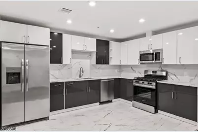 180 Carroll St, Paterson, NJ 07501 - Photo 13