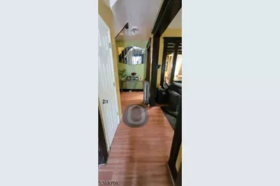 6 Emerson St, East Orange, NJ 07018 - Photo 9