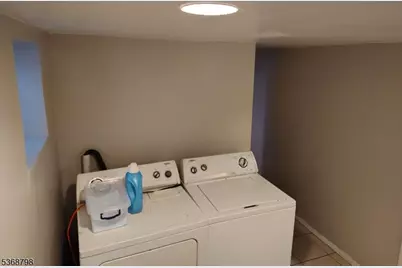 6 Emerson St, East Orange, NJ 07018 - Photo 17