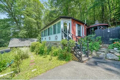 380 Schooleys Mountain Rd, Washington Township, NJ 07853 - Photo 1